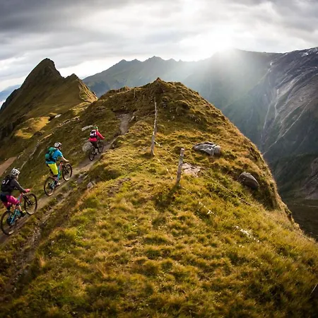 Barbara In 公寓 麦舒芬
