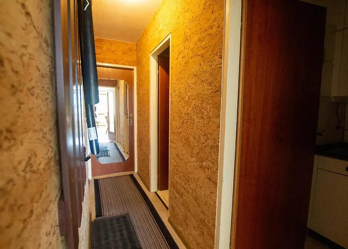 Barbara In Apartament